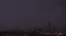 Светкавици поразиха едновременно три сгради в Чикаго (видео)